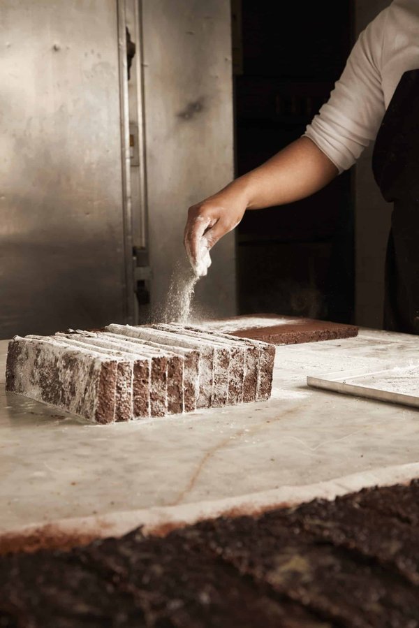 Muscler le cou : techniques et précautions